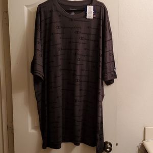 Champion Men's Tshirt